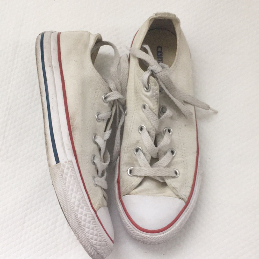 Converse girls sneakers